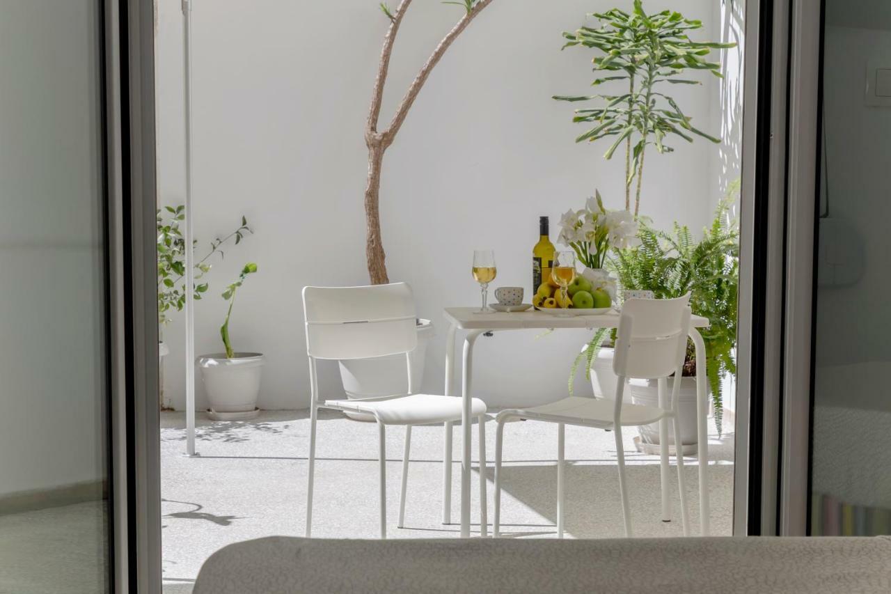 Attiki Sunshine Apartment With Terrace Vipgreece Афины Экстерьер фото