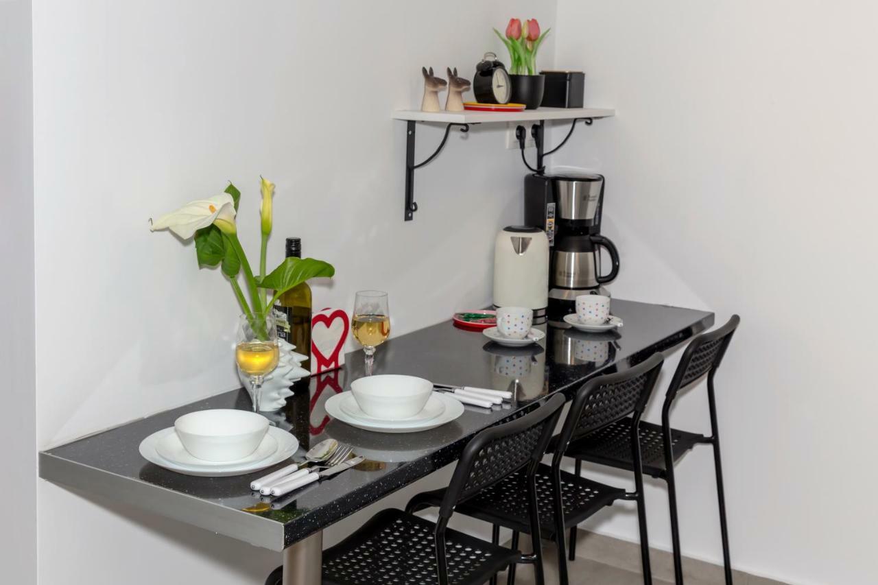 Attiki Sunshine Apartment With Terrace Vipgreece Афины Экстерьер фото